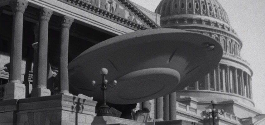 Arlequin: Critica: La Tierra Vs Los Platillos Voladores (Earth Vs. The Flying Saucers) (1956)